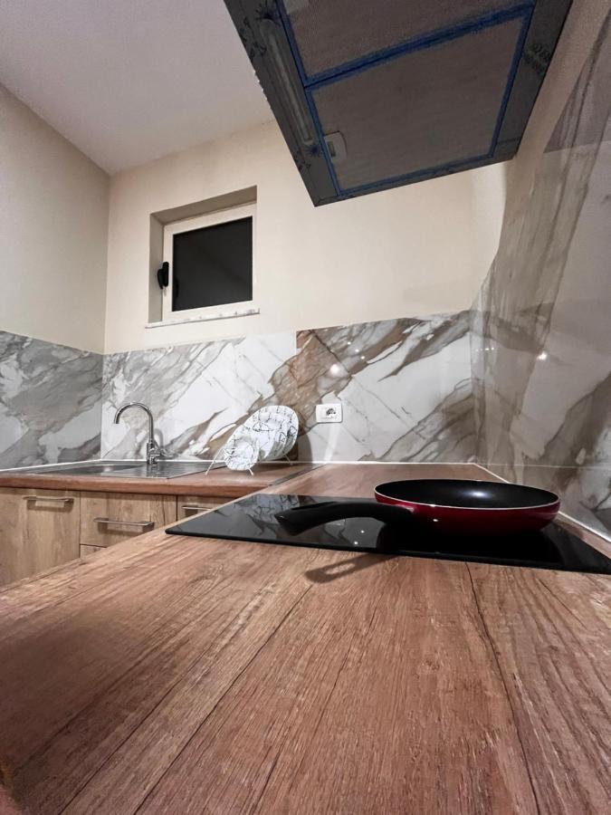 Belix Seaview Apartments Durres Bagian luar foto