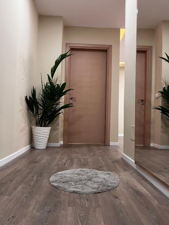 Belix Seaview Apartments Durres Bagian luar foto