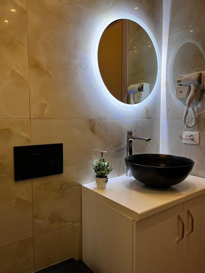 Belix Seaview Apartments Durres Bagian luar foto