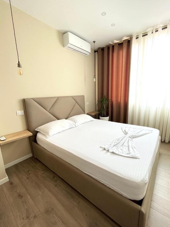 Belix Seaview Apartments Durres Bagian luar foto