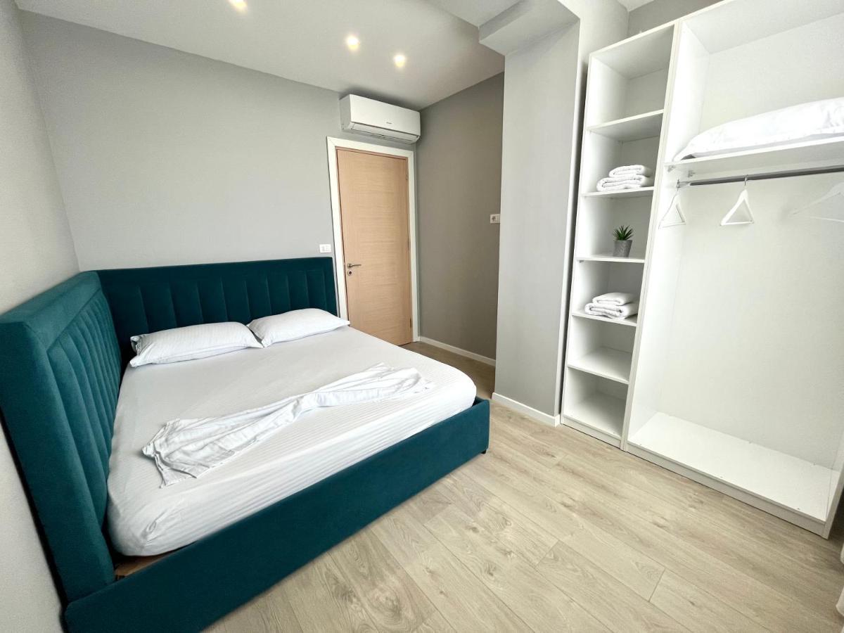 Belix Seaview Apartments Durres Bagian luar foto